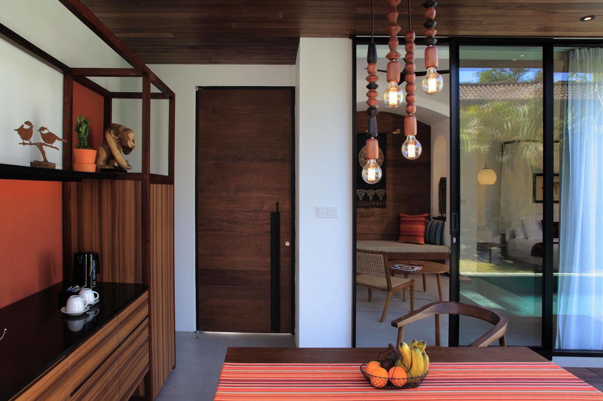 Abia Villas Kuta Lombok Exteriör bild
